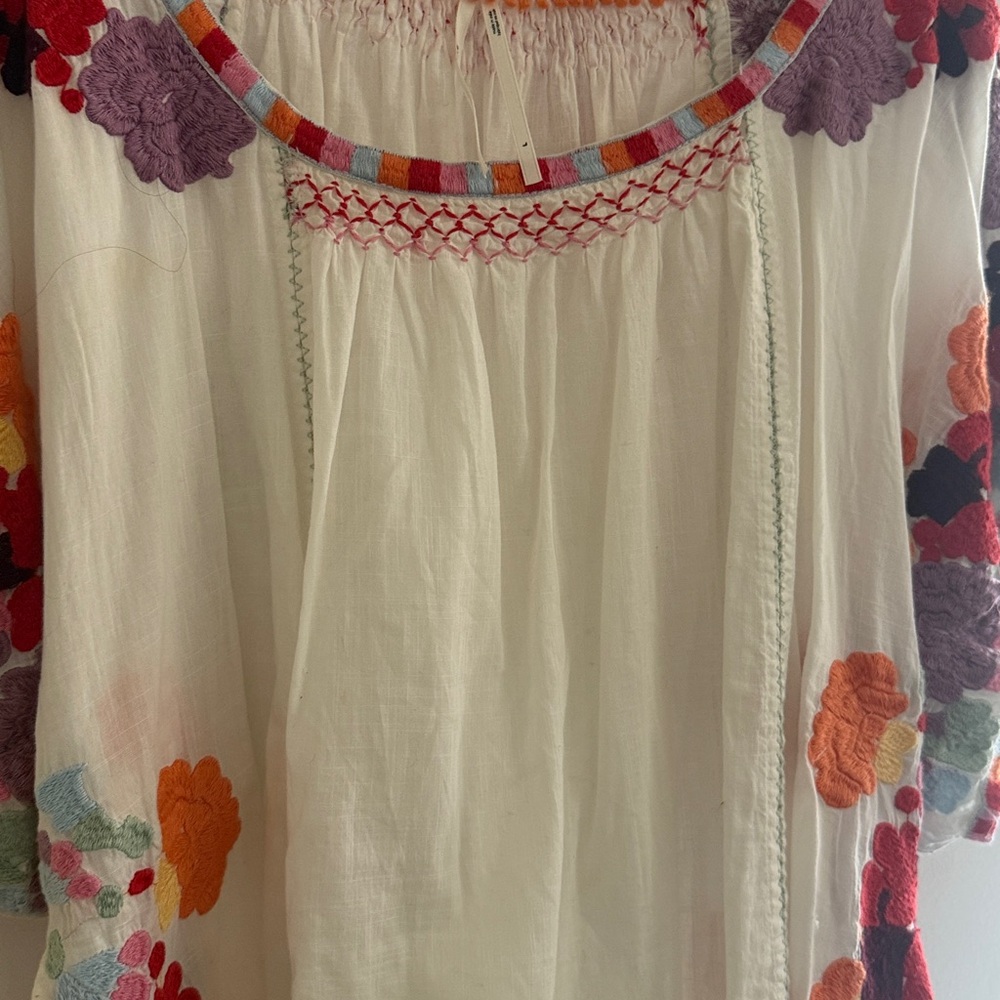 Anthropologie Short Sleeve Embroidered Floral Tunic Top Size Large/XL EUC - Picture 9 of 12